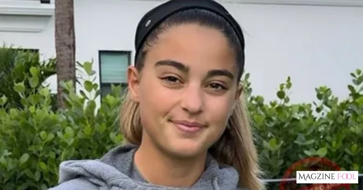 What Is in Gabby Golf Girl's Golf Bag? (WITB)